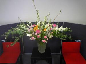 大きい花瓶｜「花宗商店」　（滋賀県大津市の花キューピット加盟店 花屋）のブログ